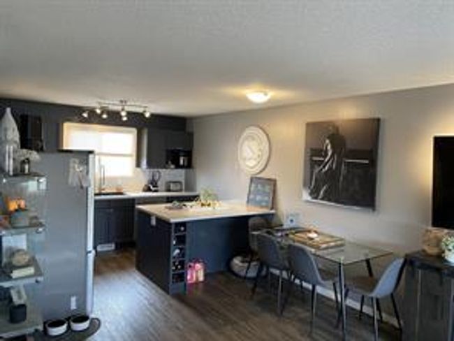 8640 103 Ave, Home with 2 bedrooms, 2 bathrooms and null parking in Grande Prairie AB | Image 7