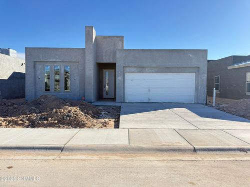 3742 Daybreak St, Las Cruces, NM, 88012-8087 | Card Image