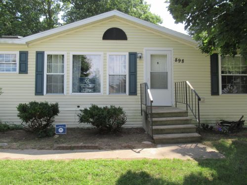 898 Millwood Trl, Middleville, MI, 49333-8865 | Card Image