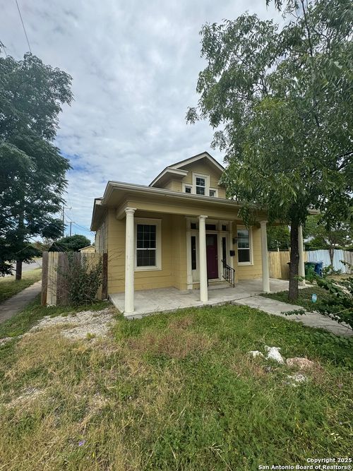 923 Saint Anthony Ave, San Antonio, TX, 78210-2264 | Card Image
