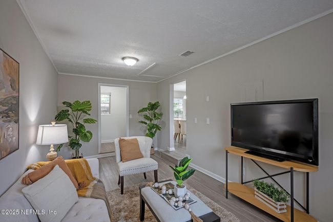 1040 Sawyerwood Dr, House other with 3 bedrooms, 2 bathrooms and null parking in Jacksonville FL | Image 14