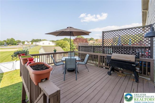219 Flint Hill Rd, Townhouse with 3 bedrooms, 3 bathrooms and null parking in ALBURTIS PA | Image 18