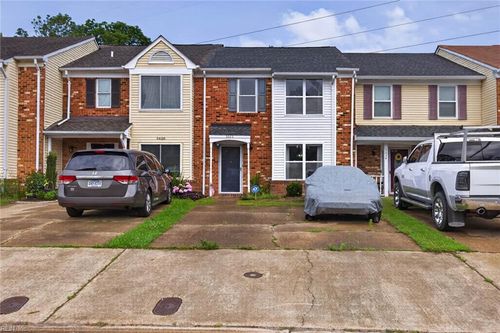 5626 Gates Landing Rd, Virginia Beach, VA, 23464-2362 | Card Image