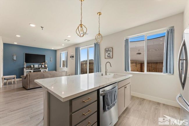 4928 Cavestone Rd, Townhouse with 3 bedrooms, 3 bathrooms and 2 parking in Sun Valley NV | Image 14