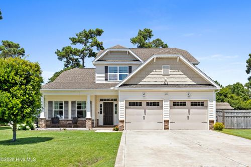 635 Prospect Way, Sneads Ferry, NC, 28460-5600 | Card Image