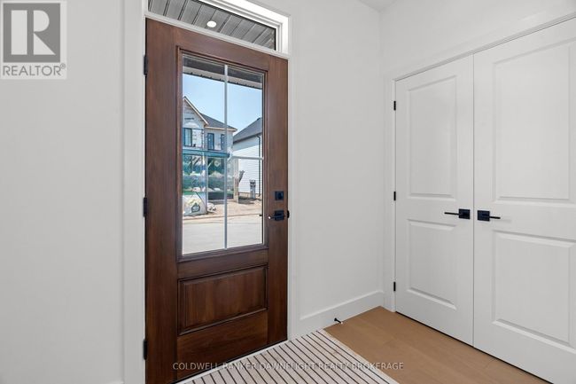 27 - 147 Scott's Dr, Townhouse with 3 bedrooms, 3 bathrooms and 2 parking in Lucan ON | Image 4