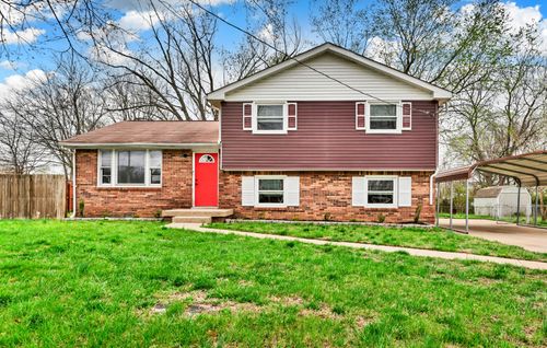 306 Dale Ter, Clarksville, TN, 37042-3745 | Card Image