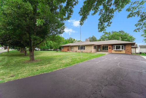 502 8th St, Mazon, IL, 60444-3612 | Card Image