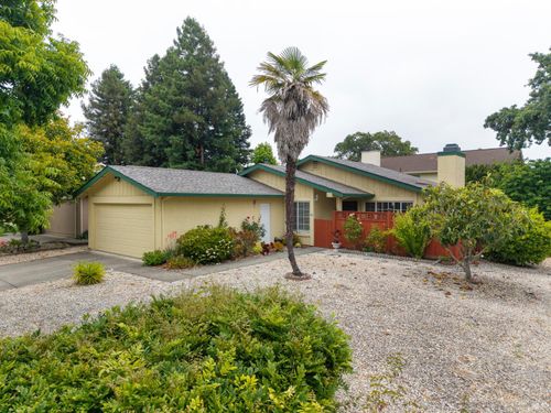 366 Wren Dr, Santa Rosa, CA, 95401-5843 | Card Image