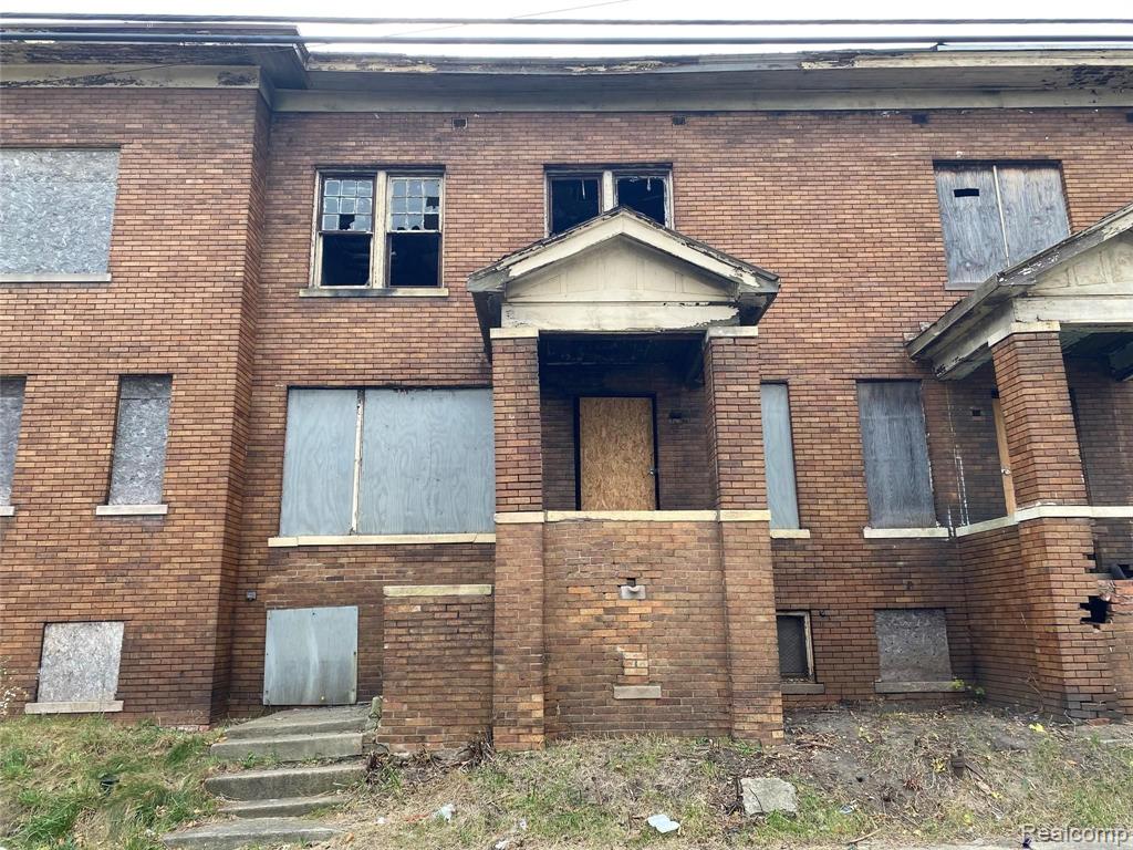 Charlevoix St, Detroit, MI 48207