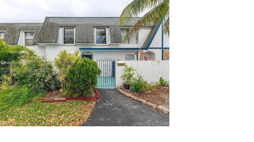 114-3912 Sw 67th Ter, Davie, FL, 33314-3214 | Card Image