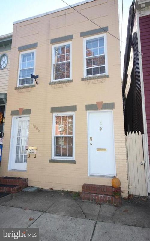upper-level-1006 Oronoco St, ALEXANDRIA, VA, 22314-2237 | Card Image