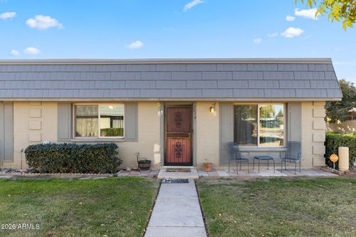 2014 W Highland Ave, Phoenix, AZ, 85015-3706 | Card Image