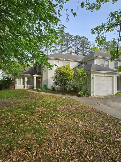 327 Esplanade Pl, Chesapeake, VA, 23320-2006 | Card Image