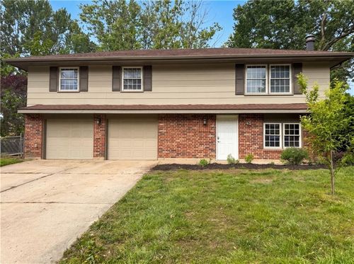 1913 Grant Circle, Blue Springs, MO, 64014 | Card Image