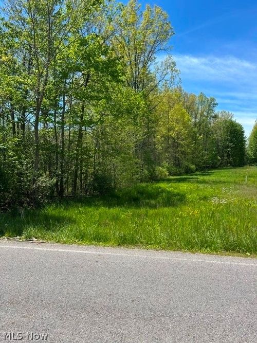 8086 S Raccoon Rd, Canfield, OH, 44406-8103 | Card Image