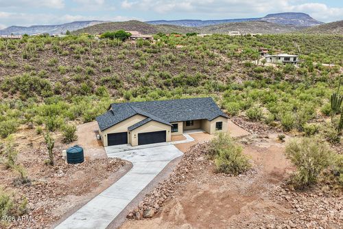 2246 E Manana Rd, New River, AZ, 85087-7413 | Card Image
