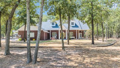 211 Southerland, House other with 3 bedrooms, 2 bathrooms and null parking in Ardmore OK | Image 1