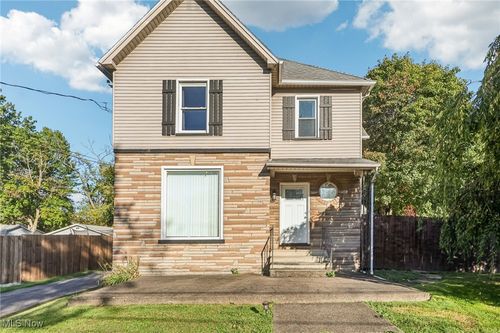 39 Belmont Ave, Niles, OH, 44446-3007 | Card Image