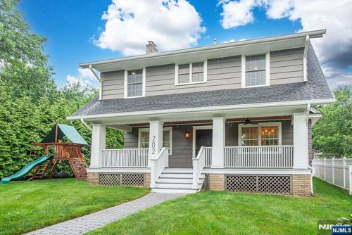 202 Watchung Ave, Montclair, NJ, 07043-2418 | Card Image