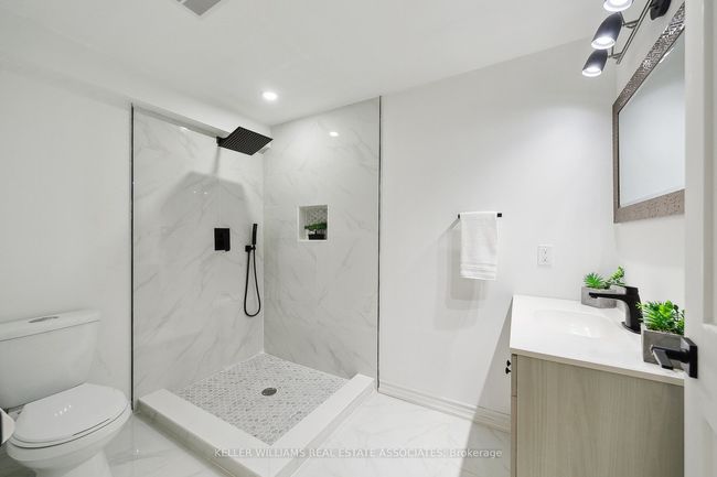 99 Dolomiti Crt, House other with 5 bedrooms, 5 bathrooms and 4 parking in Hamilton ON | Image 32