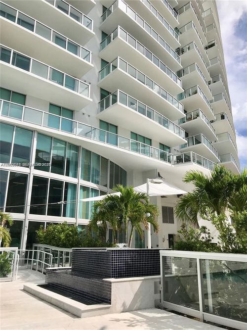 1005-6700 Indian Creek Dr, Miami Beach, FL, 33141-5777 | Card Image