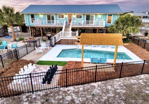 601 E Gorrie Dr, Saint George Island, FL, 32328-2907 | Card Image