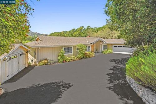 47 Estates Dr, Orinda, CA, 94563-3423 | Card Image