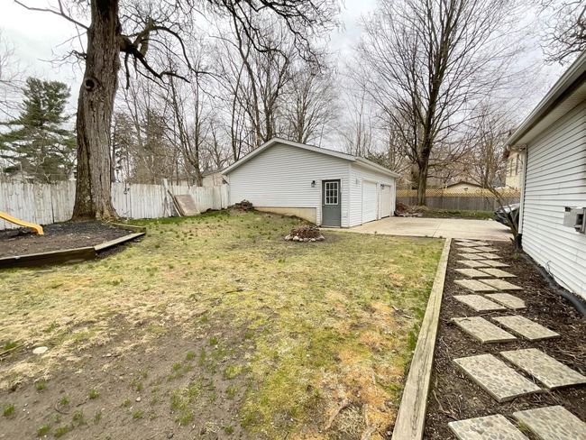 323 N Marshall Ave, House other with 3 bedrooms, 3 bathrooms and null parking in Marshall MI | Image 34