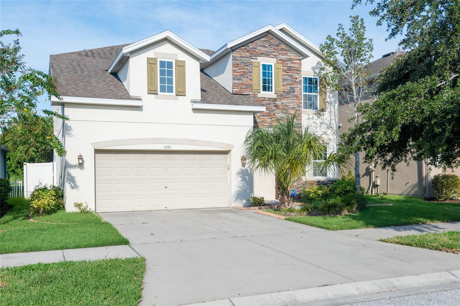 Tangle Stone Dr, Gibsonton, FL 33534