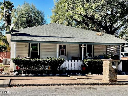 211 Fox St, Ojai, CA, 93023-3324 | Card Image