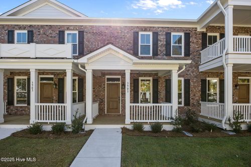 3905 Harkers Way, New Bern, NC, 28562-8447 | Card Image