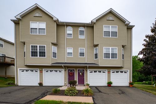3-3 Sarahs Pl, Wallingford, CT, 06492-4757 | Card Image