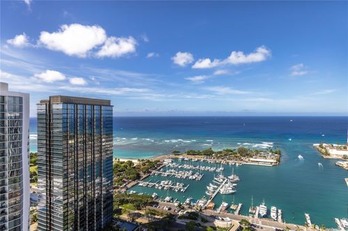 3906-333 Ward Ave, Honolulu, HI, 96814-6222 | Card Image