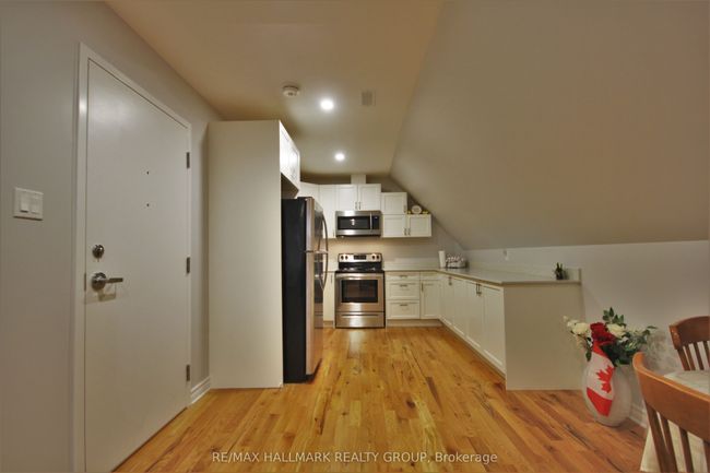 7 - 768 Usborne St, House attached with 2 bedrooms, 1 bathrooms and 1 parking in Braeside ON | Image 4