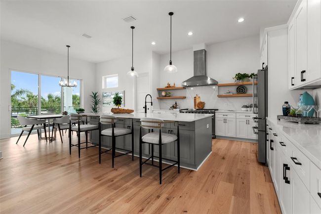 597 Buttonwood Dr, House other with 5 bedrooms, 7 bathrooms and null parking in Longboat Key FL | Image 21