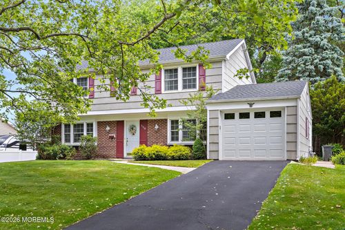 150 Idlebrook Ln, Aberdeen, NJ, 07747-1747 | Card Image