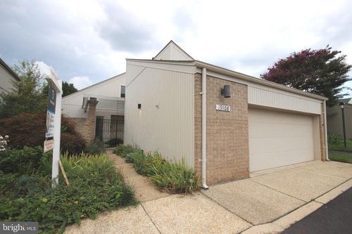 19108 Rhodes Way, Montgomery Village, MD, 20886-5166 | Card Image