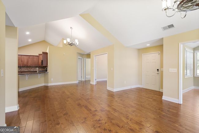 4 - 341 Ridge Hill Cir, Condo with 2 bedrooms, 2 bathrooms and null parking in Marietta GA | Image 8