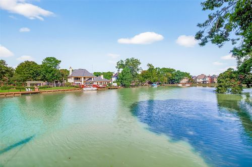 4131 Crow Valley Dr, Missouri City, TX, 77459-4273 | Card Image