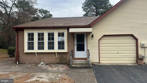 5 Pembroke Ln, WHITING, NJ, 08759 | Card Image