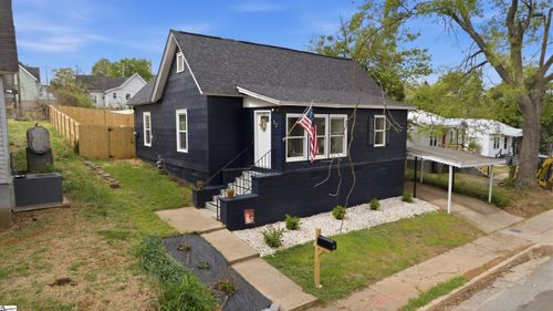 52 Bagwell Cir, Greenville, SC, 29605-4306 | Card Image