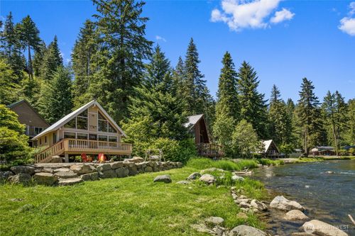1060 Pebble Beach Dr, Cle Elum, WA, 98922-8557 | Card Image
