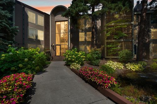 apt-239-8549 Irwin Rd, Bloomington, MN, 55437-1551 | Card Image