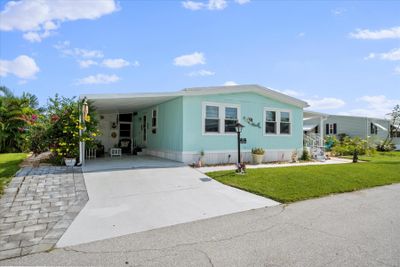 162 S Warner Drive, House other with 2 bedrooms, 2 bathrooms and null parking in Jensen Beach FL | Image 3