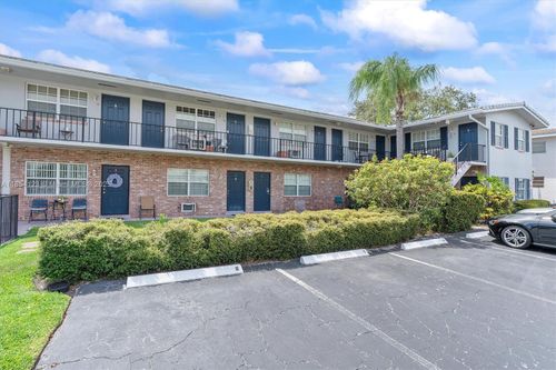 apt-10-2701 Middle River Dr, Fort Lauderdale, FL, 33306-1454 | Card Image