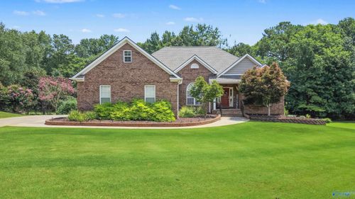 24768 Blossom Ln, Athens, AL, 35613-6659 | Card Image