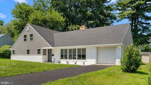 1111 Arboretum Rd, WYNCOTE, PA, 19095-2001 | Card Image