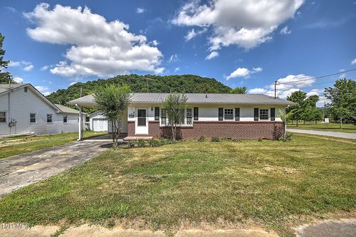 412 S Main St, Elizabethton, TN, 37643-4523 | Card Image