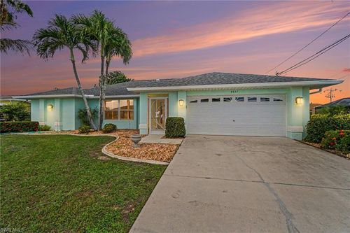 4437 Se 10th Ave, Cape Coral, FL, 33904-5325 | Card Image